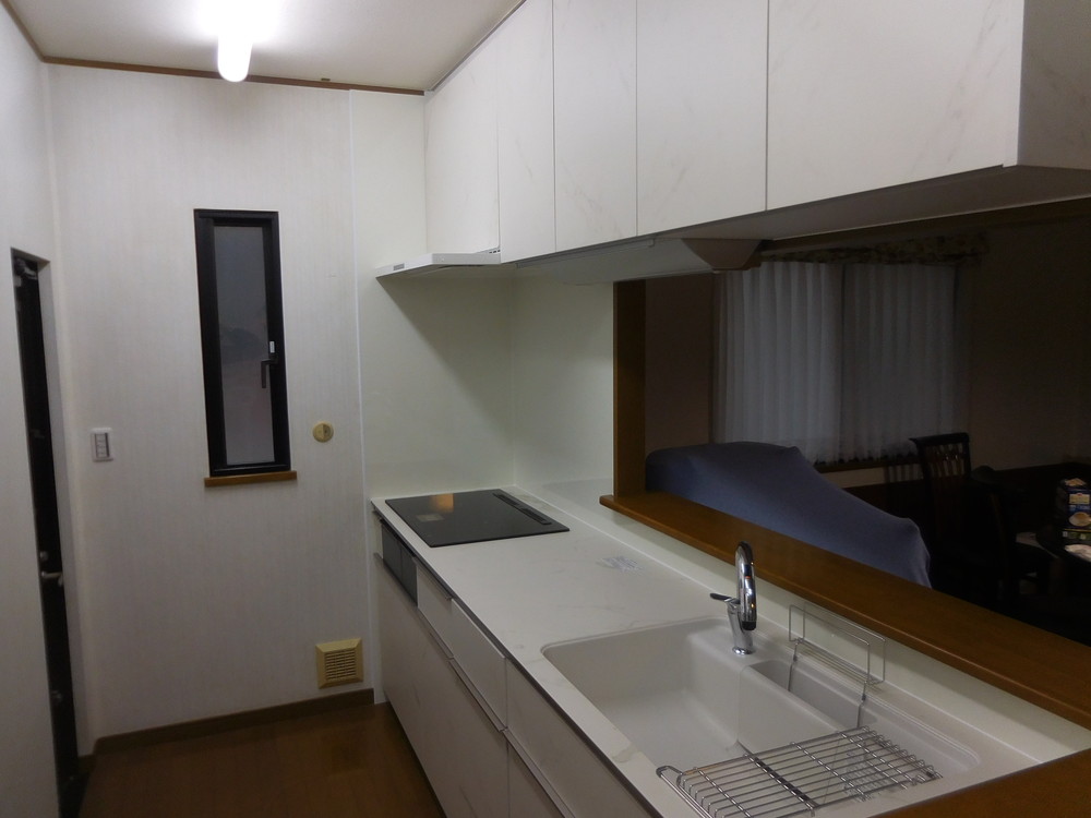 千葉市中央区戸建て　浴室・洗面・キッチン改修
