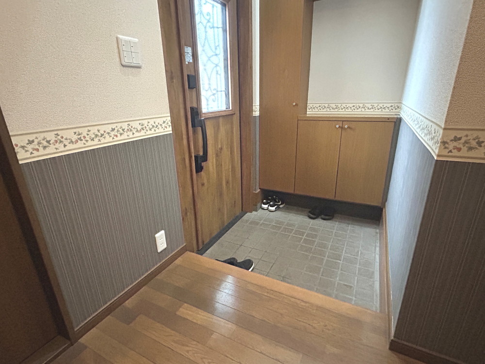 千葉市花見川区戸建て　アクセントクロス